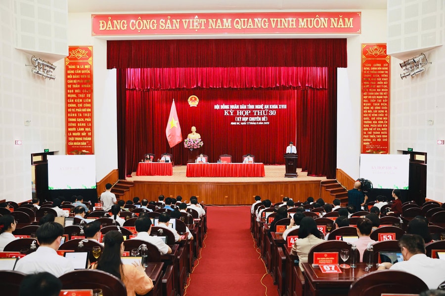 HĐND tỉnh Nghệ An Thông qua 6 nghị quyết quan trọng tại Kỳ họp thứ 30