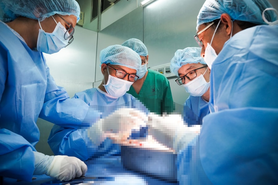 Người đàn ông 39 tuổi chết não, hiến mô tạng cứu 7 người