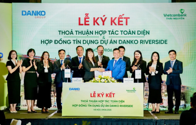 Vietcombank Thái Nguyên ký kết thỏa thuận hợp tác toàn diện với Danko Group