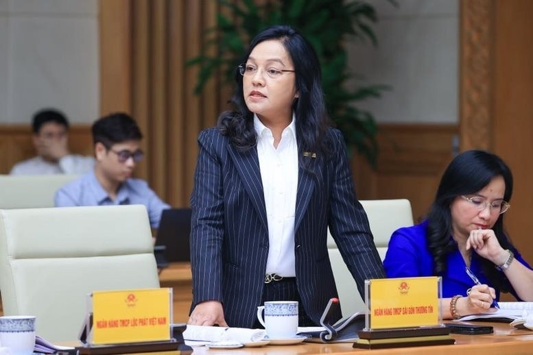 Bà Nguyễn Đức Thạch Diễm xin rút khỏi HĐQT, Sacombank trích quỹ khen thưởng ghi nhận đóng góp