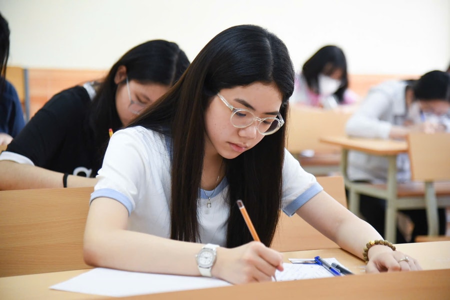 Bộ GD-ĐT công bố đáp án môn Giáo dục Kinh tế và pháp luật thi tốt nghiệp THPT theo chương trình GDPT 2018