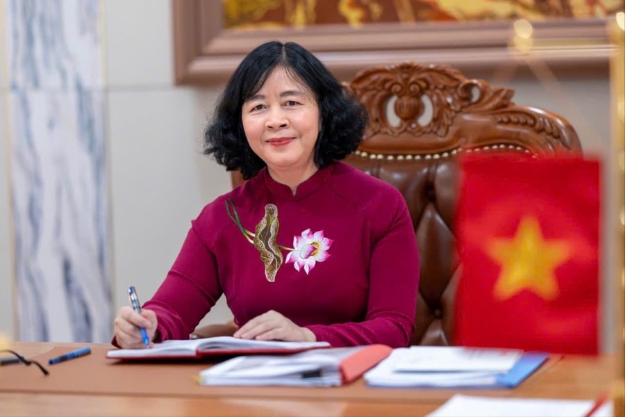 Ủy viên Bộ Chính trị, Bí thư Thành ủy, Trưởng Đoàn đại biểu Quốc hội TP. Hà Nội BÙI THỊ MINH HOÀI: BÁO CHÍ CÁCH MẠNG VIỆT NAM PHÁT HUY TRUYỀN THỐNG VẺ VANG, TỰ TIN, VỮNG BƯỚC TRONG KỶ NGUYÊN MỚI