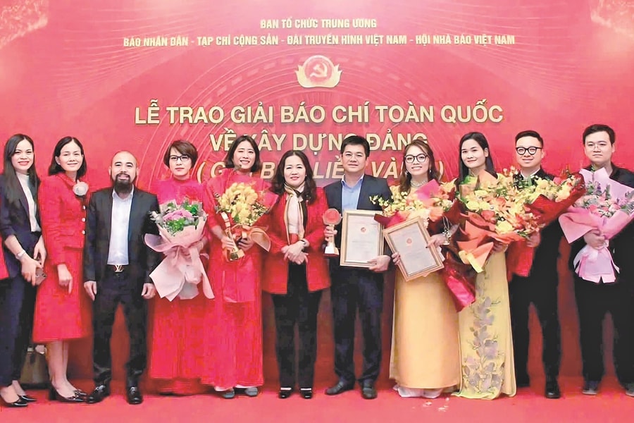 Trở thành nhà báo đa năng trong kỷ nguyên mới