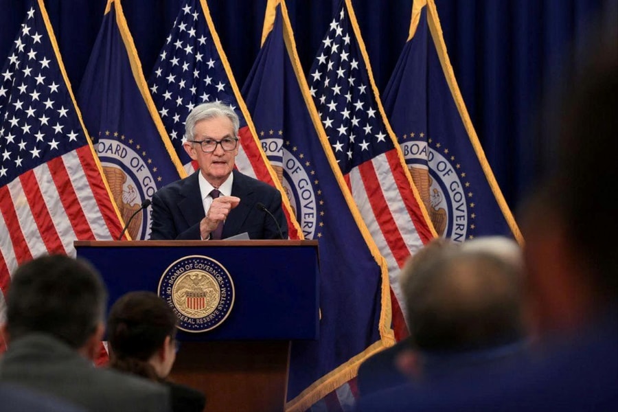 Fed giữ nguyên lãi suất, phát tín hiệu sẽ cắt giảm 2 lần trong năm nay