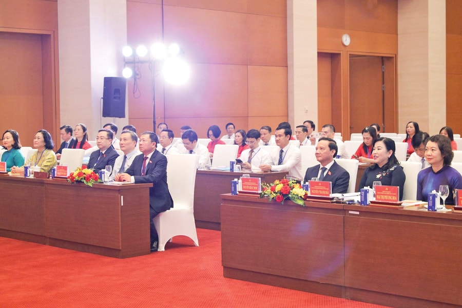 Phó Bí thư Thường trực Đảng ủy Quốc hội, Phó Chủ tịch Quốc hội Nguyễn Khắc Định dự Đại hội Đảng bộ các cơ quan tham mưu, giúp việc của Đảng ủy Quốc hội