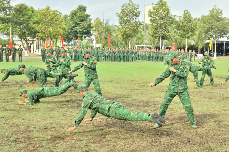 Nâng cao khả năng cận chiến với tội phạm buôn lậu ở biên giới Tây Nam