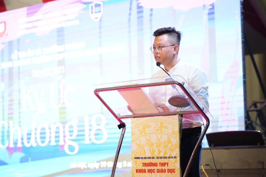 Thi tốt nghiệp THPT 2025: Thầy giáo Hà Nội bật mí  làm bài Vật lý đạt điểm cao