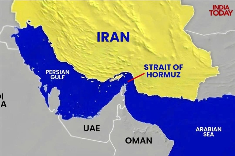 Iran có “dám” đóng cửa eo biển Hormuz hay không?