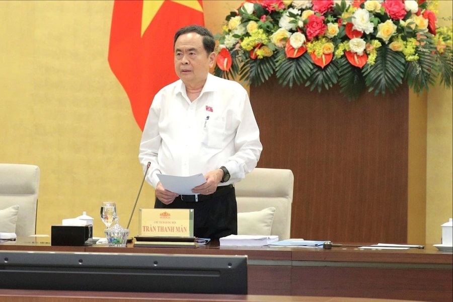 Nghị quyết Phê chuẩn đề nghị của Chánh án Tòa án nhân dân tối cao về việc thành lập Tòa Phúc thẩm, cục, vụ và tương đương, cơ quan báo chí của Tòa án nhân dân tối cao