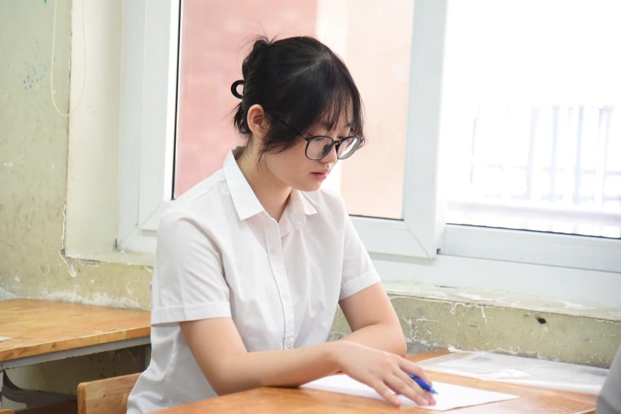 ĐH Kinh tế TP. Hồ Chí Minh thông tin cách quy đổi điểm giữa các phương thức xét tuyển