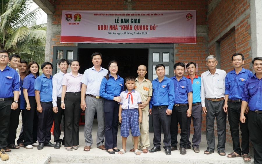 “Ngôi nhà Khăn quàng đỏ” - chắp cánh ước mơ cho học sinh Long An