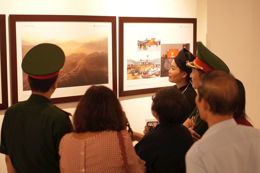 Làng Nủ - Hành trình từ đau thương đến hạnh phúc qua nhiếp ảnh