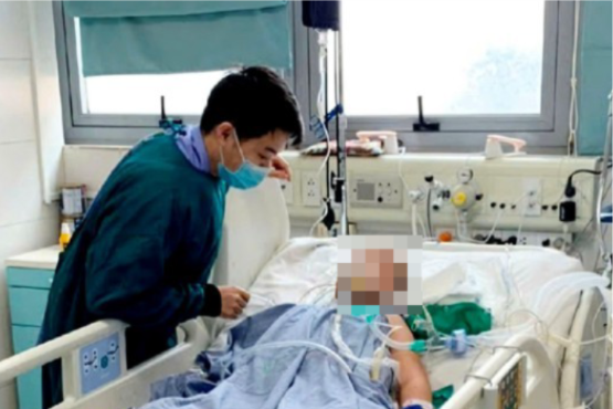 Cứu sống thần kỳ bệnh nhi 12 tuổi bị dị dạng động tĩnh mạch tủy cổ bẩm sinh hiếm gặp