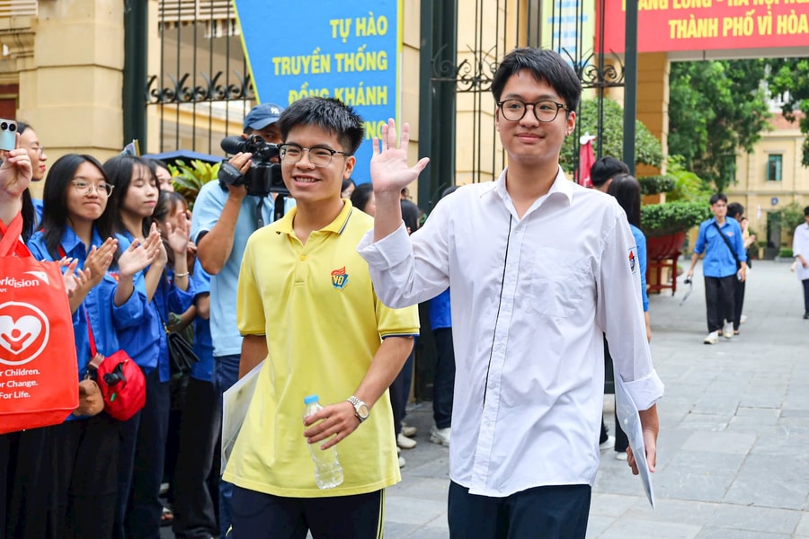 Hơn 3.000 bài thi đạt điểm 10 môn Vật lý tại Kỳ thi tốt nghiệp THPT năm 2025