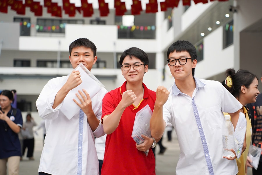 Bộ GD-ĐT công bố đáp án môn Ngoại ngữ thi tốt nghiệp THPT theo chương trình GDPT 2018