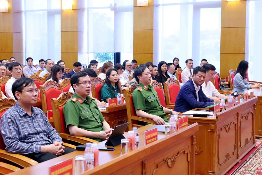 Thúc đẩy dữ liệu “đúng, đủ, sạch, sống” và bảo vệ an ninh dữ liệu