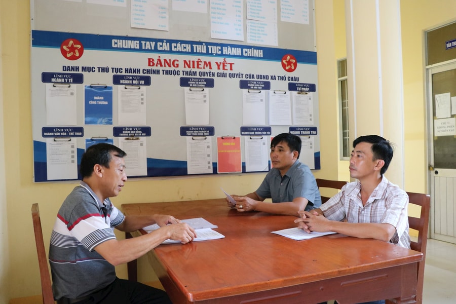 Người dân Đặc khu Thổ Châu đi làm giấy tờ được giải quyết nhanh chóng