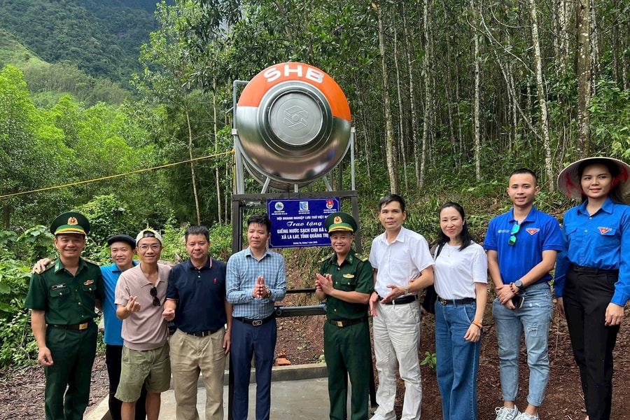 Quảng Trị ký ức tìm về: Tặng nhiều giếng nước cho bà con đồng bào ở khu vực biên giới