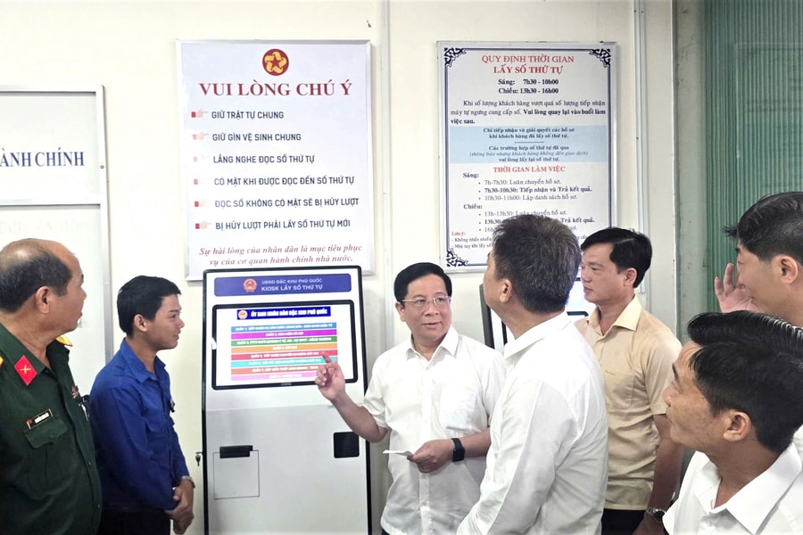 Đặc khu Phú Quốc bố trí thêm 7 điểm tiếp nhận hồ sơ để giải quyết kịp thời công việc của người dân