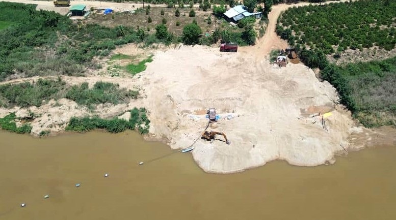 Vì sao Quảng Ngãi hoãn đấu giá 18 mỏ khoáng sản?