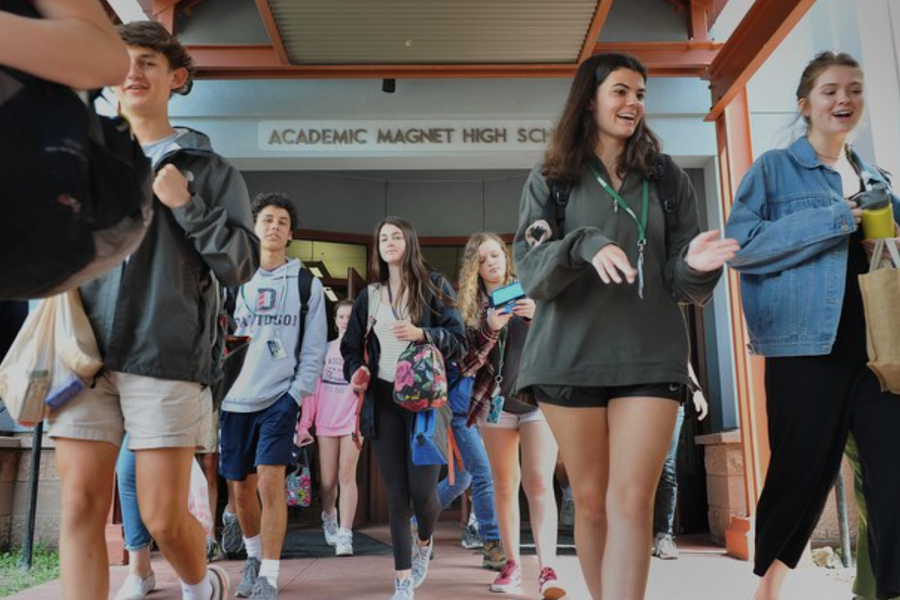 Cần thay đổi cách tiếp cận giáo dục và định hướng nghề nghiệp