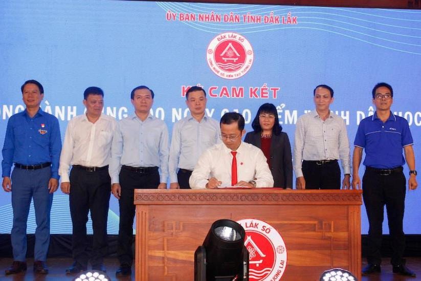 Đắk Lắk phát động 100 ngày cao điểm phong trào “Bình dân học vụ số”