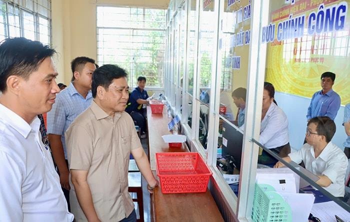 Đồng Tháp: Xã mới không được để gián đoạn, chậm trễ trong giải quyết thủ tục hành chính
