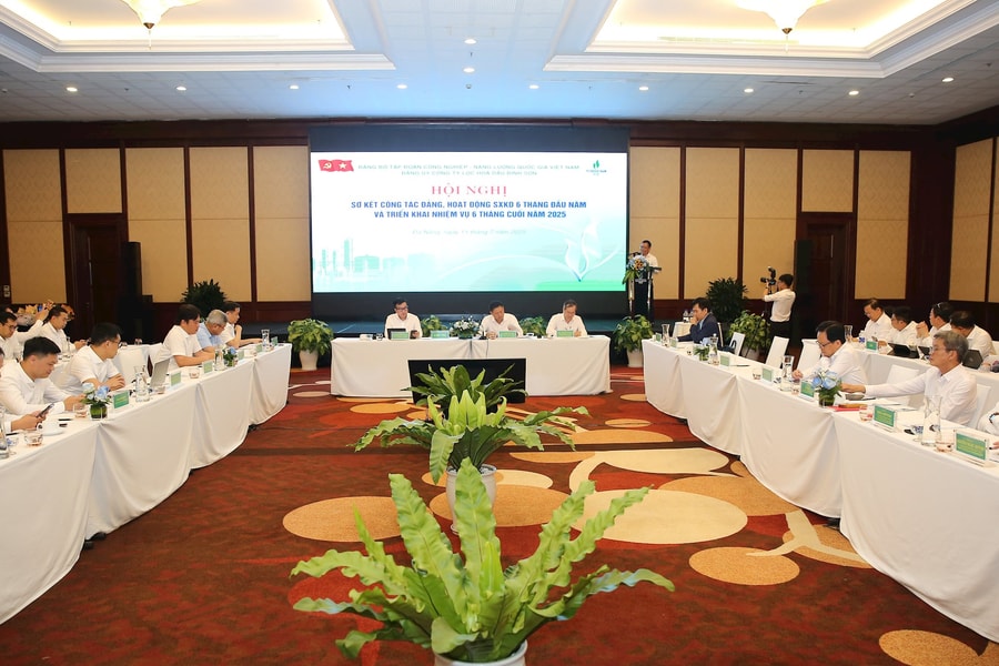 Công ty cổ phần Lọc hóa dầu Bình Sơn BSR: Hoàn thành vượt mức kế hoạch sản xuất kinh doanh 6 tháng đầu năm 2025