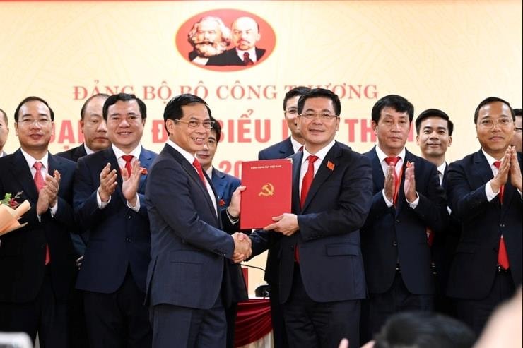 Phó Thủ tướng Bùi Thanh Sơn dự Đại hội đại biểu Đảng bộ Bộ Công Thương lần thứ nhất