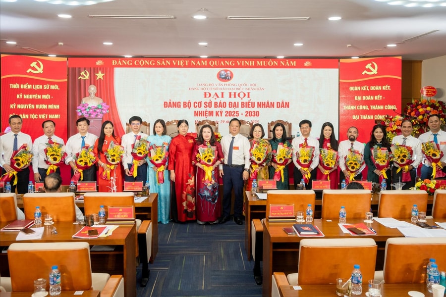 Nền tảng xây dựng đội ngũ làm báo bản lĩnh, đạo đức trong sáng, trách nhiệm với Đảng và Nhân dân