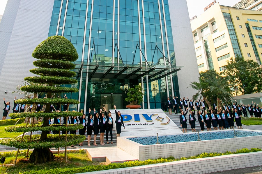 Hoàn thiện quy định pháp lý về quyền, nghĩa vụ của tổ chức bảo hiểm tiền gửi