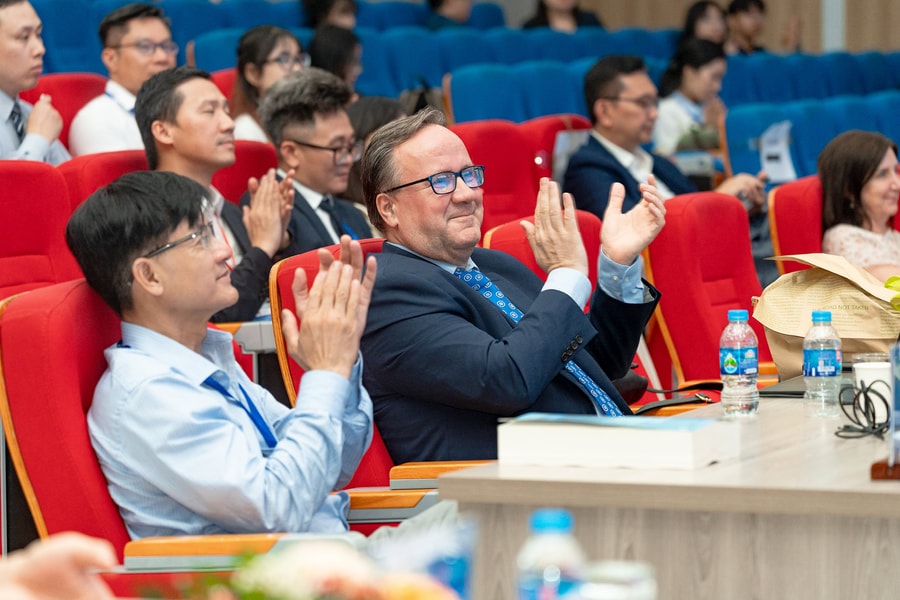 Xây dựng mạng lưới học thuật quốc tế, tạo ra giá trị bền vững