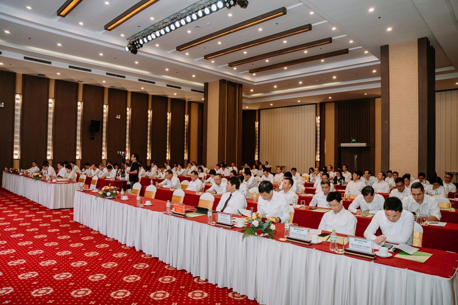 Vinachem: Bứt phá mạnh mẽ, hoàn thành xuất sắc mục tiêu tăng trưởng 8% cho 6 tháng đầu năm 2025