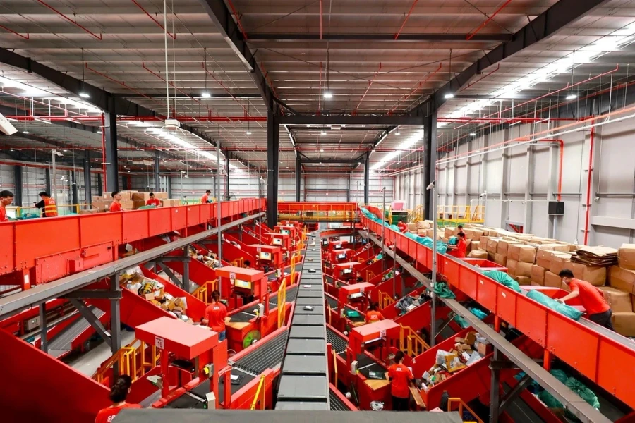 TikiNow và Công ty giao hàng của Shopee bị xử phạt vì đưa thông tin gây nhầm lẫn