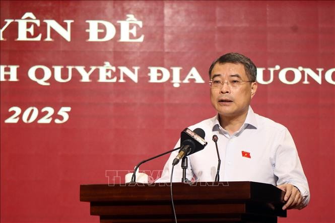 Trưởng ban Tổ chức Trung ương Lê Minh Hưng tiếp xúc cử tri tại Hà Tĩnh