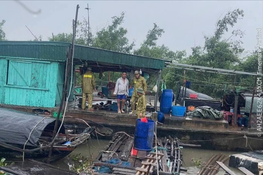 Quảng Ninh: Tiếp tục theo sát hướng di chuyển của bão số 3 để kịp thời xử lý mọi tình huống