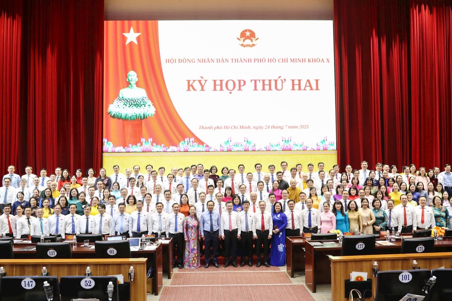Kỳ họp thứ 2 HĐND TP. HCM: Tạo điều kiện, động lực để thành phố tiếp tục tăng tốc, phát triển bền vững