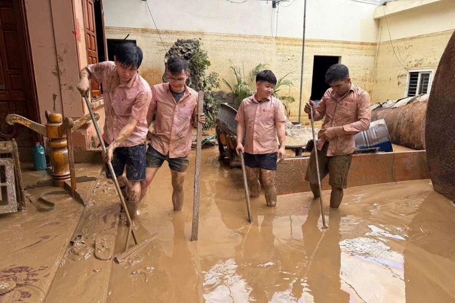 Lan tỏa nghĩa tình, đồng hành cùng nhân dân sau lũ