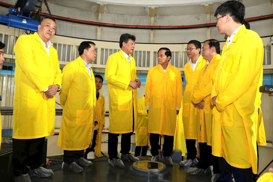 Phó Thủ tướng Bùi Thanh Sơn làm việc với Viện Nghiên cứu hạt nhân tỉnh Lâm Đồng