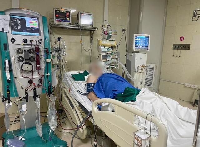 Cứu sống nam du khách Mỹ hôn mê do ngộ độc metformin