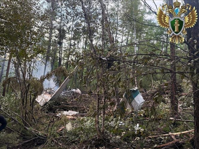 Chủ tịch nước Lương Cường gửi điện thăm hỏi vụ máy bay Nga gặp tai nạn