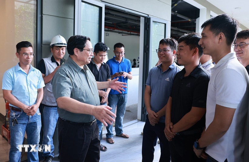 Thủ tướng Phạm Minh Chính khảo sát các dự án hạ tầng tại thành phố Huế
