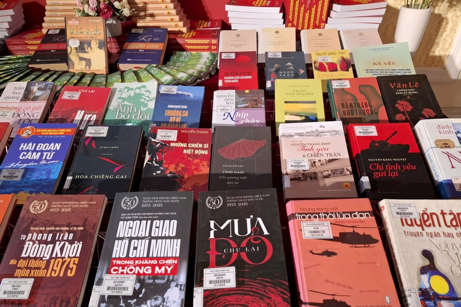 Trại sáng tác văn học đề tài chiến tranh cách mạng năm 2025 tập trung vào trường ca và tiểu thuyết