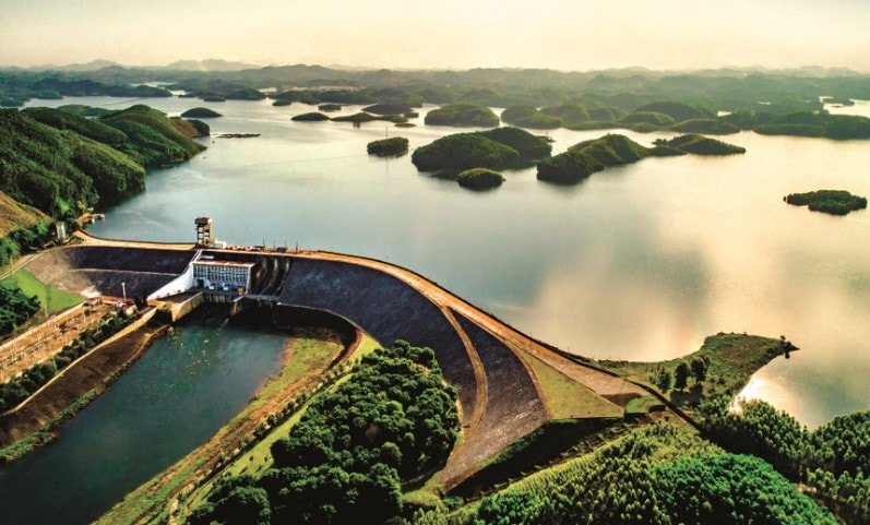 Mở khẩn cấp 2 cửa xả mặt hồ thủy điện Thác Bà vào lúc 16h00