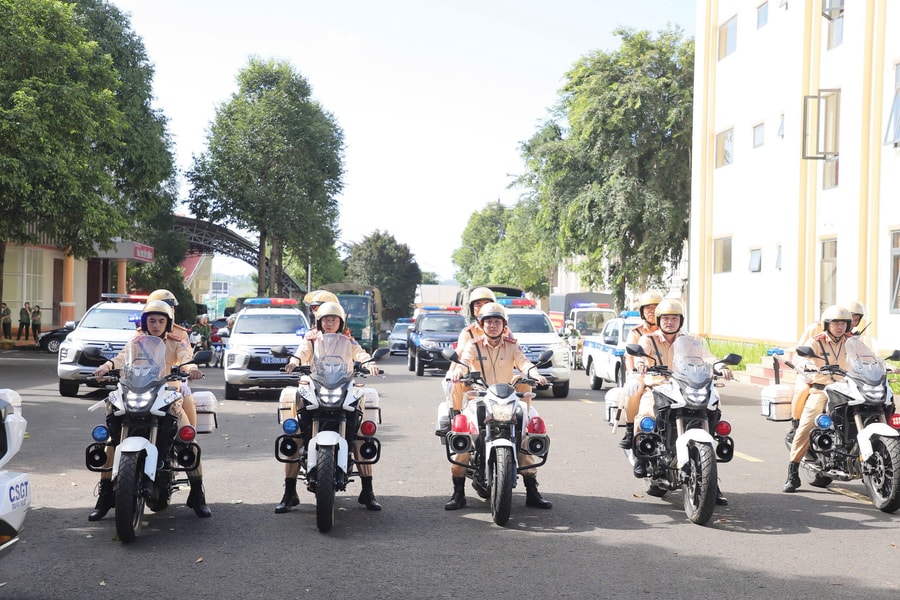 Đắk Lắk ra quân cao điểm đảm bảo an toàn giao thông: Không vùng cấm, không ngoại lệ