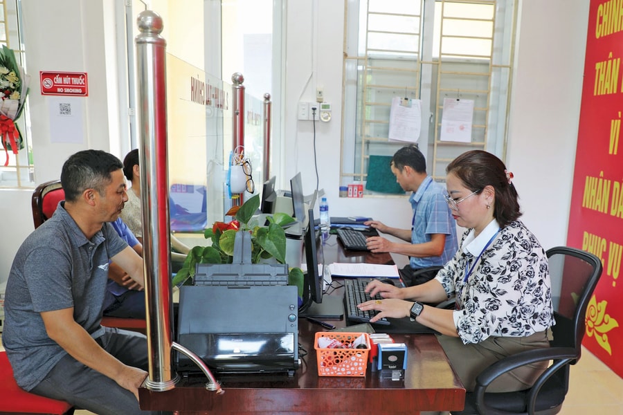 Tạo thuận lợi, tiết kiệm cho người dân