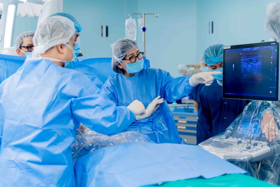 Ra mắt chuyên khoa Y học Bào thai, bước ngoặt điều trị trước sinh