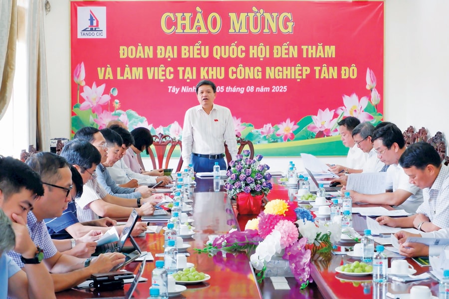 Đoàn giám sát của Quốc hội về bảo vệ môi trường khảo sát tại Tây Ninh