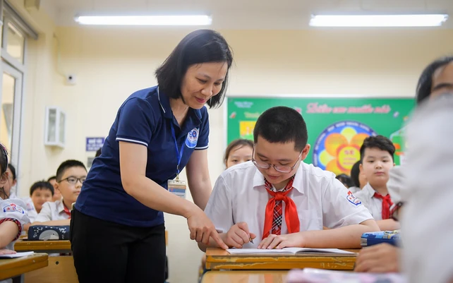 Dạy học 2 buổi/ngày: Bảo đảm không gây quá tải, phát triển toàn diện năng lực học sinh