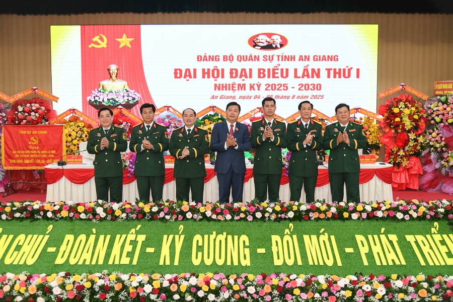 Tổ chức thành công Đại hội Đại biểu Đảng bộ Quân sự tỉnh An Giang